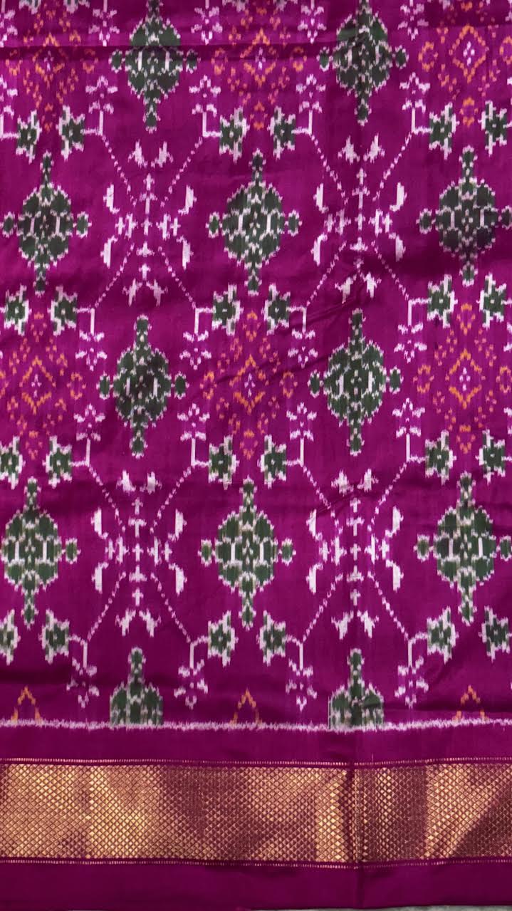 Authentic Magenta Patola Silk Saree with Geometric Ikkat Weave and Zari Border ip02