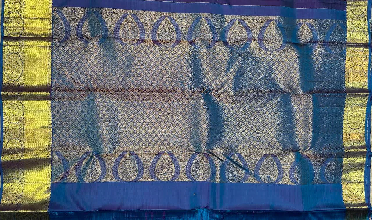 Exquisite Pure Kanchipuram Pattu Sarees for Weddings &amp; Festivities - pochampallysarees.com