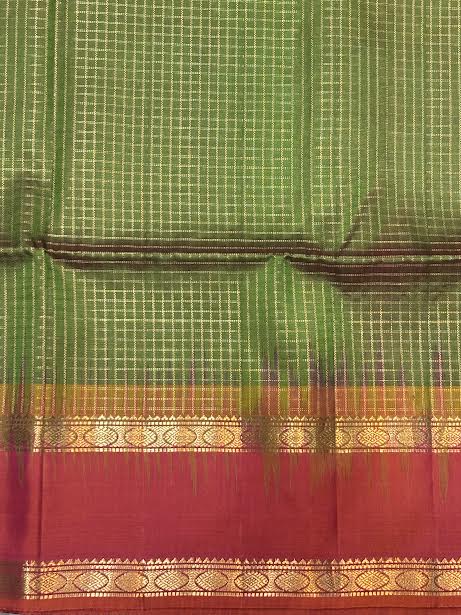 Pure Kanchipuram Silk Saree in Olive Green &amp; Crimson Red with Silk Mark Certification