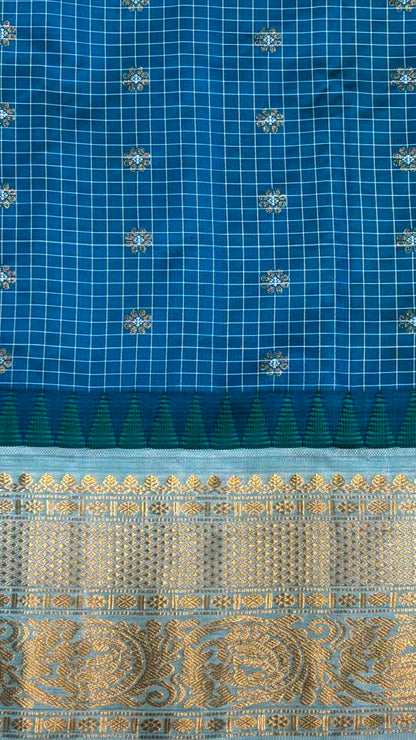 Gadwal Silk Sarees: Classic Royal Blue &amp; Sea Green Checkered Handloom Classics - pochampallysarees.com